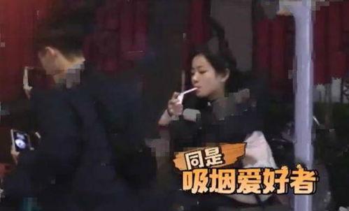明星网红倒塌视频,揭秘网络红人坠落背后的真相