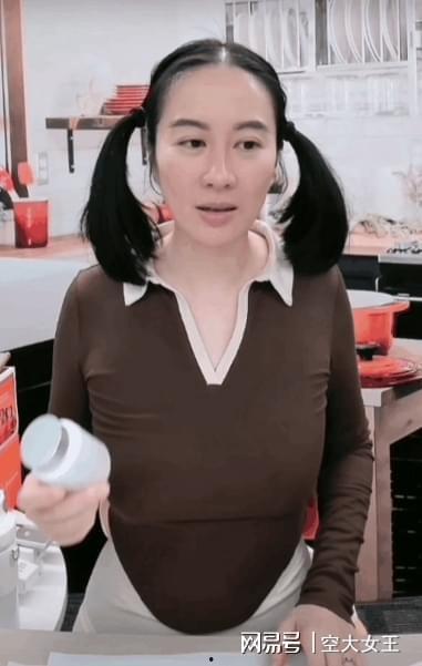 卖书直播明星网红,明星网红引领卖书热潮