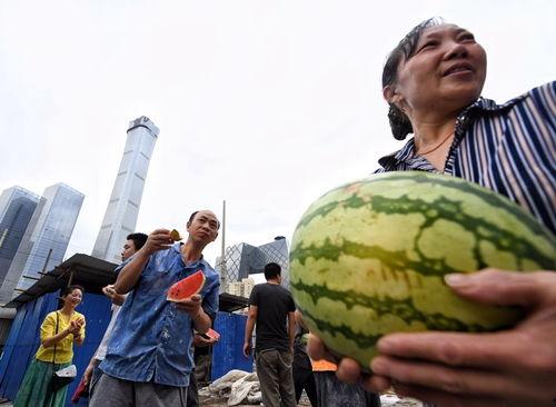 朝阳群众吃瓜网黑料在线,吃瓜网黑料在线，揭秘娱乐圈幕后真相