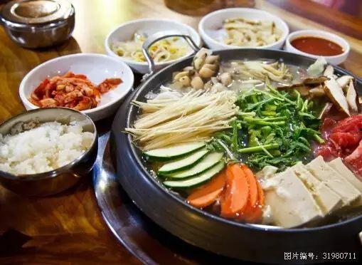 火锅炖兔仔黑料吃瓜网,吃瓜网带你探秘网络热点事件